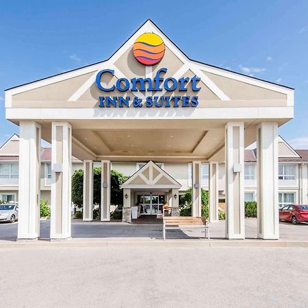 コンフォート イン&スイーツ コリングウッド エクステリア 写真